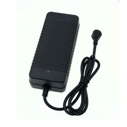 Kompatibilní magnetická nabíječka pro Xiaomi mi4 Pro - Mi scooter 4 Pro Xiaomi - 1 
Náhradní nabíječka pro Mi4 Pro
Nabíječka s m