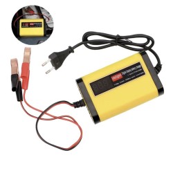 12V 2A akulaadija pliiakudele 7Ah 12Ah 14Ah 20Ah  - 1 Pohiomad omadused

Digitaalne LCD-ekraan, mis naitab reaalajas pinget (V),